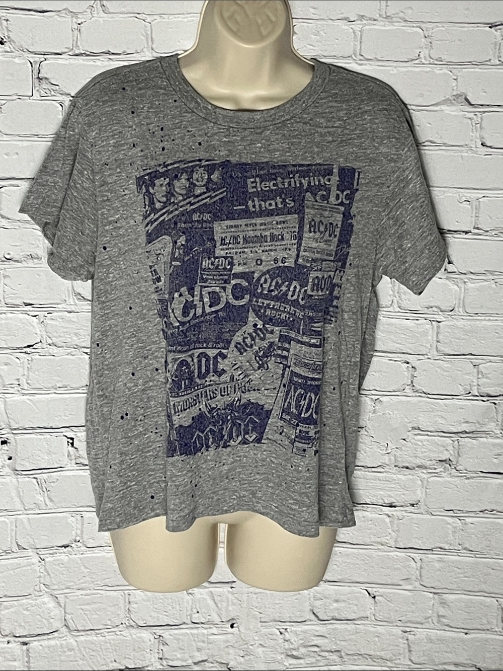 Chaser Gray AC/DC Short Sleeve Graphic Tee with Navy Print
